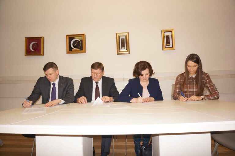 Pasirašytas bendradarbiavimo veiklos planas