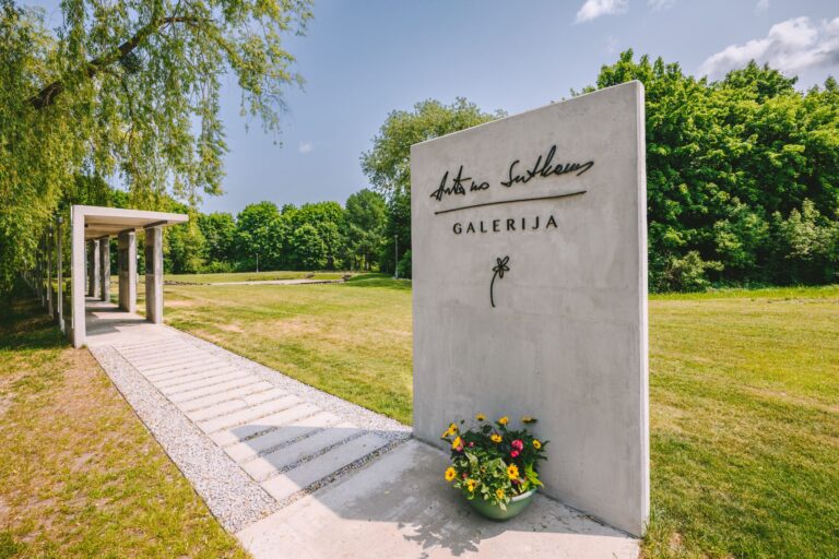 Antano Sutkaus lauko galerija