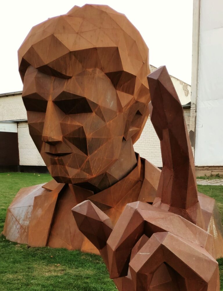 Dvarininko Igno Karpio skulptūra