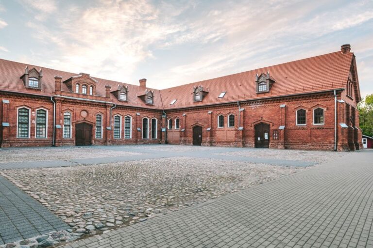 Raudondvario dvaro menų inkubatorius