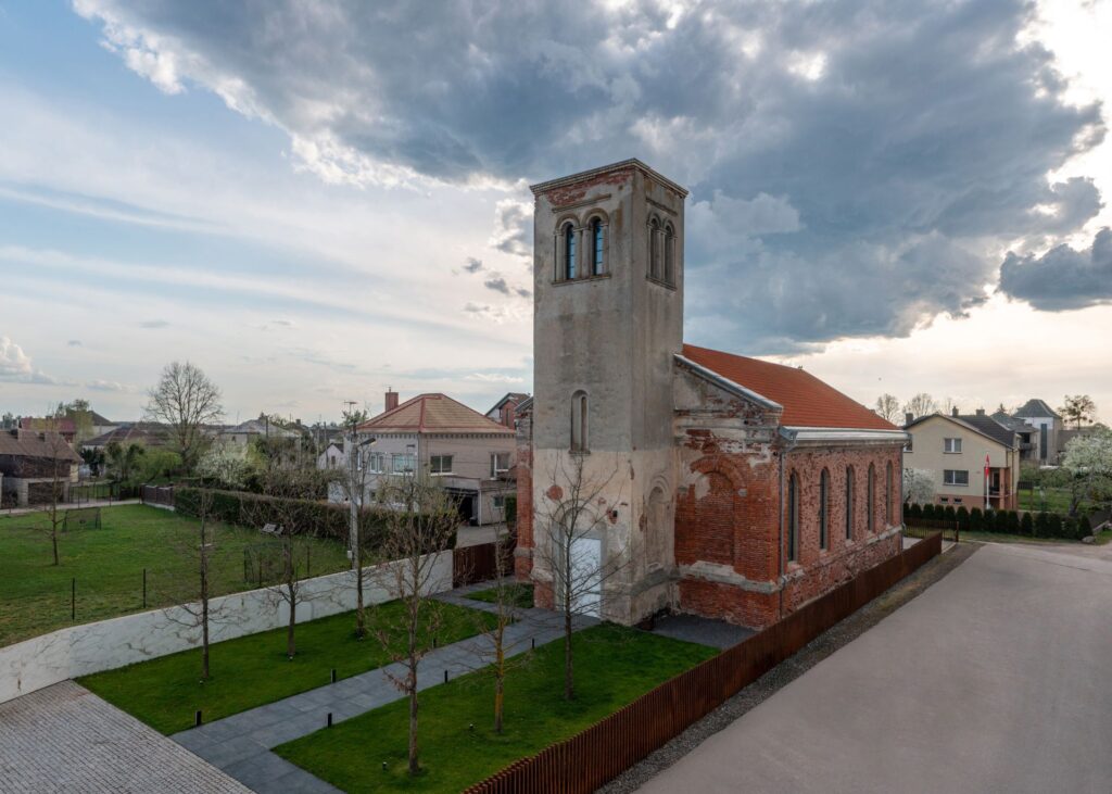 Garliavos evangelikų liuteronų bažnyčia